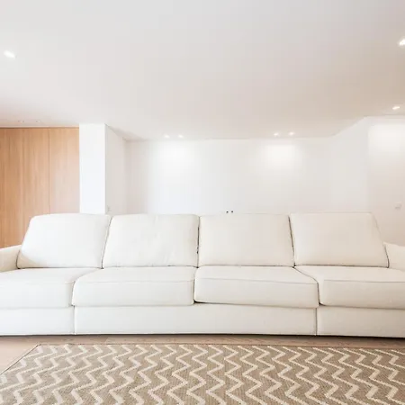 Marina Vista - Modern 1bdr W Gym - Marina & Pool Views