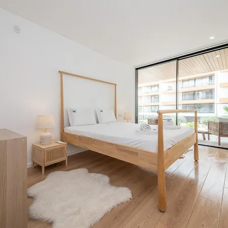 Marina Vista - Modern 1bdr W Gym - Marina & Pool Views * 奥良