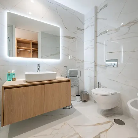 Marina Vista - Modern 1bdr W Gym - Marina & Pool Views 公寓 *