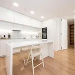 Apartment Marina Vista - Modern 1bdr W Gym - Marina & Pool Views